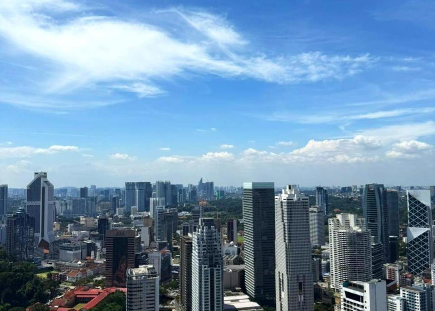 Apartment The Platinum Klcc Aqua White *