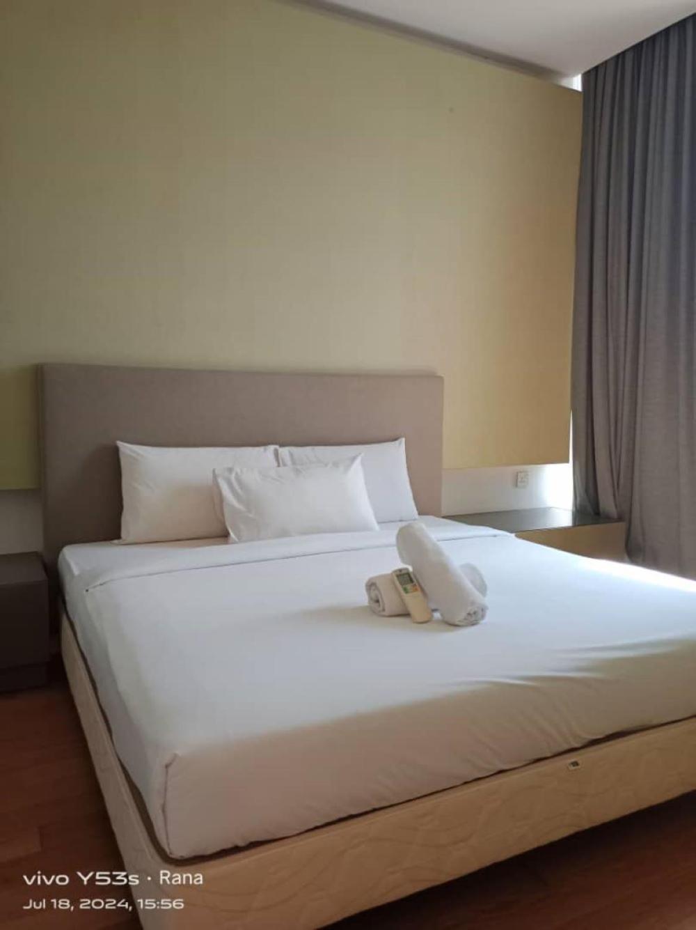The Platinum Klcc Aqua White Kuala Lumpur