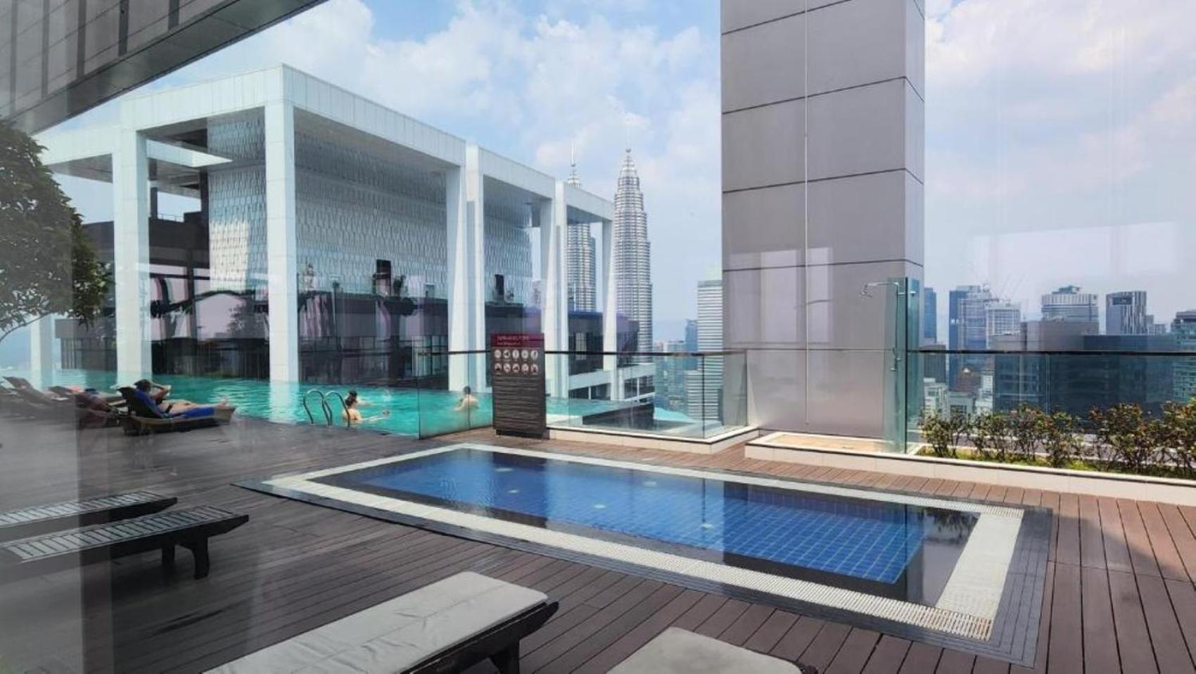 Pangsapuri The Platinum Klcc Aqua White Kuala Lumpur